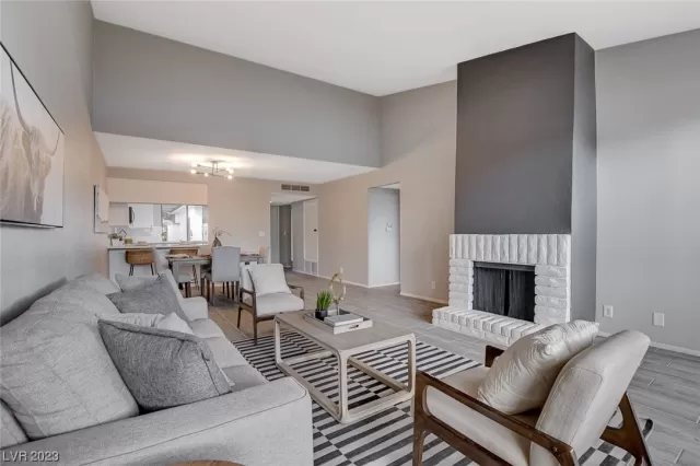 MLS: 2483257 Condo For Sale