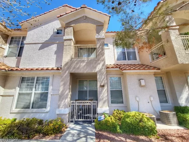 MLS: 2483347 Condo For Sale