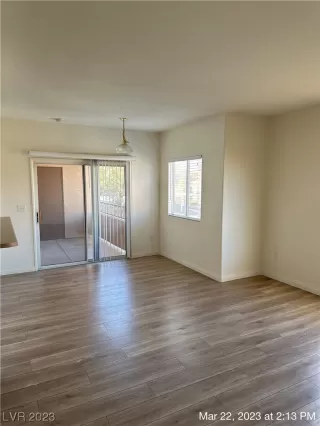 Photo #2: 2483353 Listing 