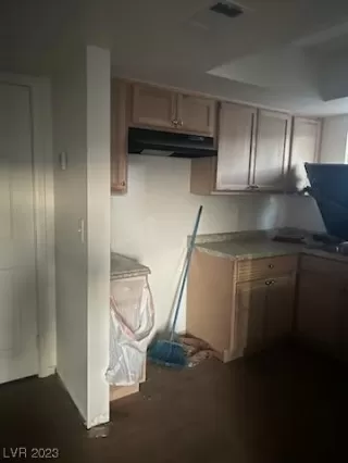 Photo #1: 2483355 Listing