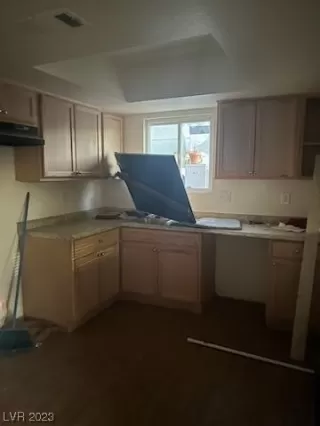 Photo #2: 2483355 Listing