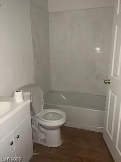 Photo #6: 2483355 Listing