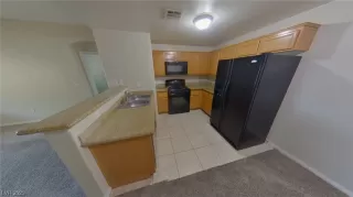 Photo #4: 2483393 Listing