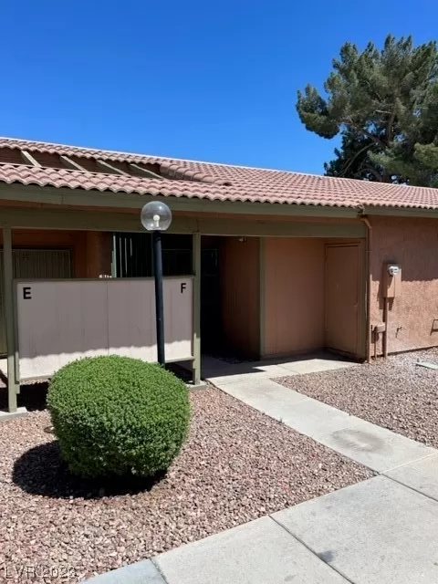 MLS: 2483398 Condo For Sale