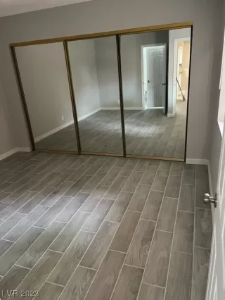 Photo #6: 2483398 Listing