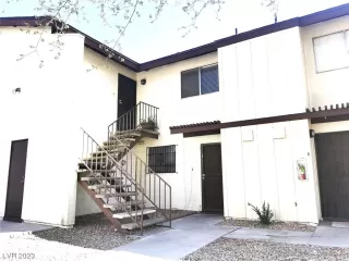 Photo #1: 2483464 Listing 