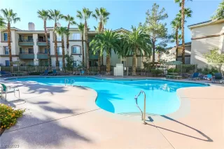 Photo #1: 2483469 Listing