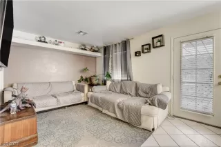 Photo #6: 2483474 Listing 