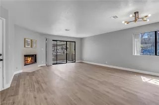 Photo #1: 2483500 Listing 