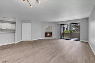 Photo #3: 2483500 Listing 