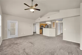 Photo #3: 2483512 Listing