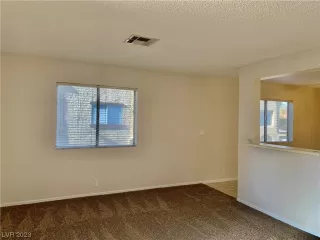 Photo #4: 2483521 Listing 