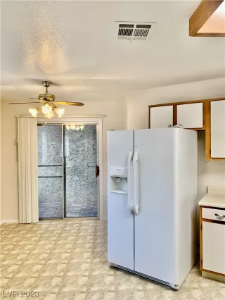 Photo #6: 2483521 Listing 