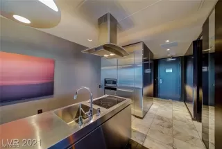 Photo #2: 2483567 Listing 