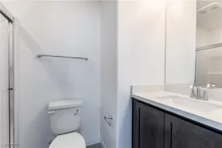 Photo #6: 2483600 Listing 