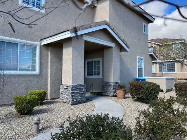 MLS: 2483604 Condo For Sale