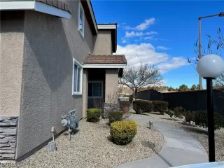 Photo #2: 2483604 Listing 