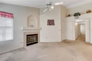 Photo #2: 2483613 Listing 