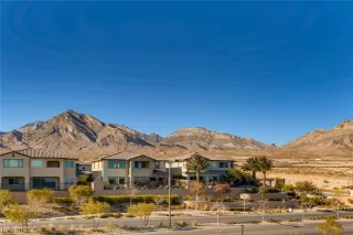 Photo #3: 2483636 Listing 