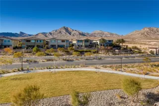 Photo #4: 2483636 Listing 