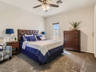 Photo #6: 2483677 Listing