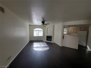 Photo #3: 2483711 Listing 