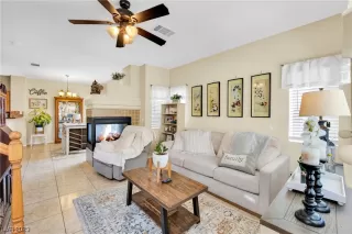 Photo #5: 2483758 Listing