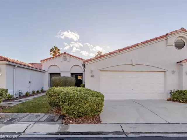 MLS: 2483760 Condo For Sale