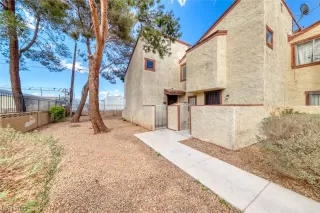 Photo #1: 2483818 Listing 