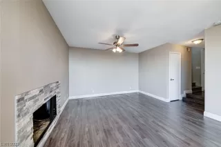 Photo #4: 2483818 Listing 