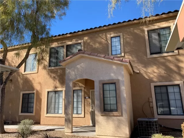 MLS: 2483823 Condo For Sale