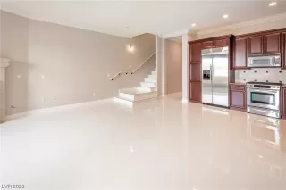 Photo #6: 2483824 Listing 