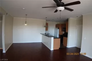 Photo #3: 2483859 Listing 