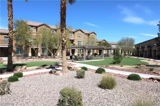 Photo #1: 2483868 Listing 