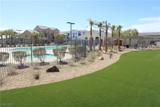 Photo #4: 2483868 Listing 