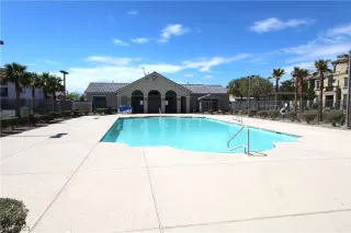 Photo #6: 2483868 Listing 