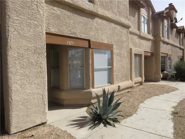 MLS: 2483880 Condo For Sale