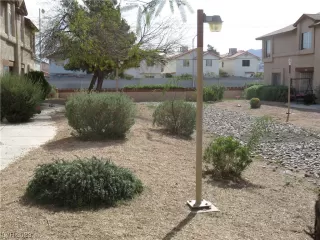 Photo #2: 2483880 Listing