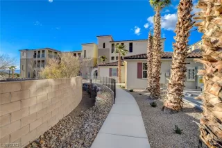 Photo #6: 2483916 Listing 