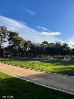 Photo #3: 2483925 Listing 