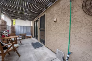 Photo #2: 2483943 Listing 