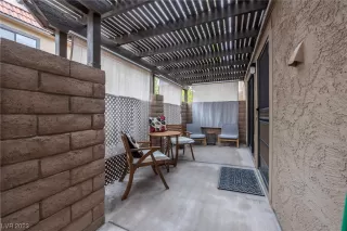 Photo #3: 2483943 Listing 