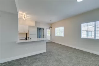 Photo #1: 2483944 Listing 