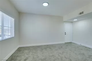 Photo #5: 2483944 Listing 