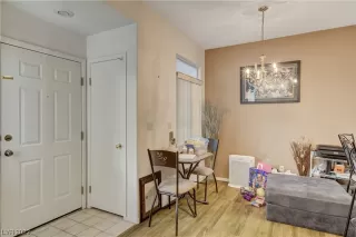 Photo #5: 2484025 Listing 