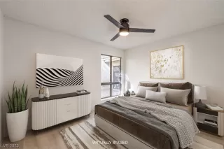 Photo #4: 2484031 Listing 