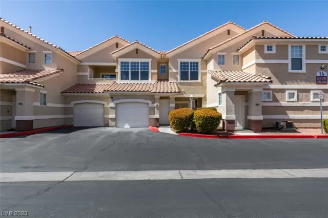 MLS: 2484041 Condo For Sale