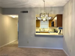 Photo #3: 2484074 Listing 