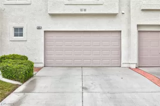 Photo #2: 2484083 Listing 