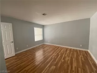 Photo #4: 2484183 Listing 